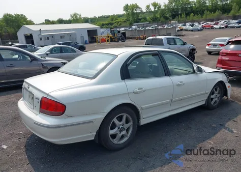 2005 Hyundai Sonata Gls/Lx from USA, damaged, VIN KMHWF35H45A148187